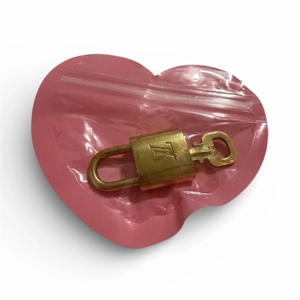 Louis Vuitton Brass Padlock with Key #315
